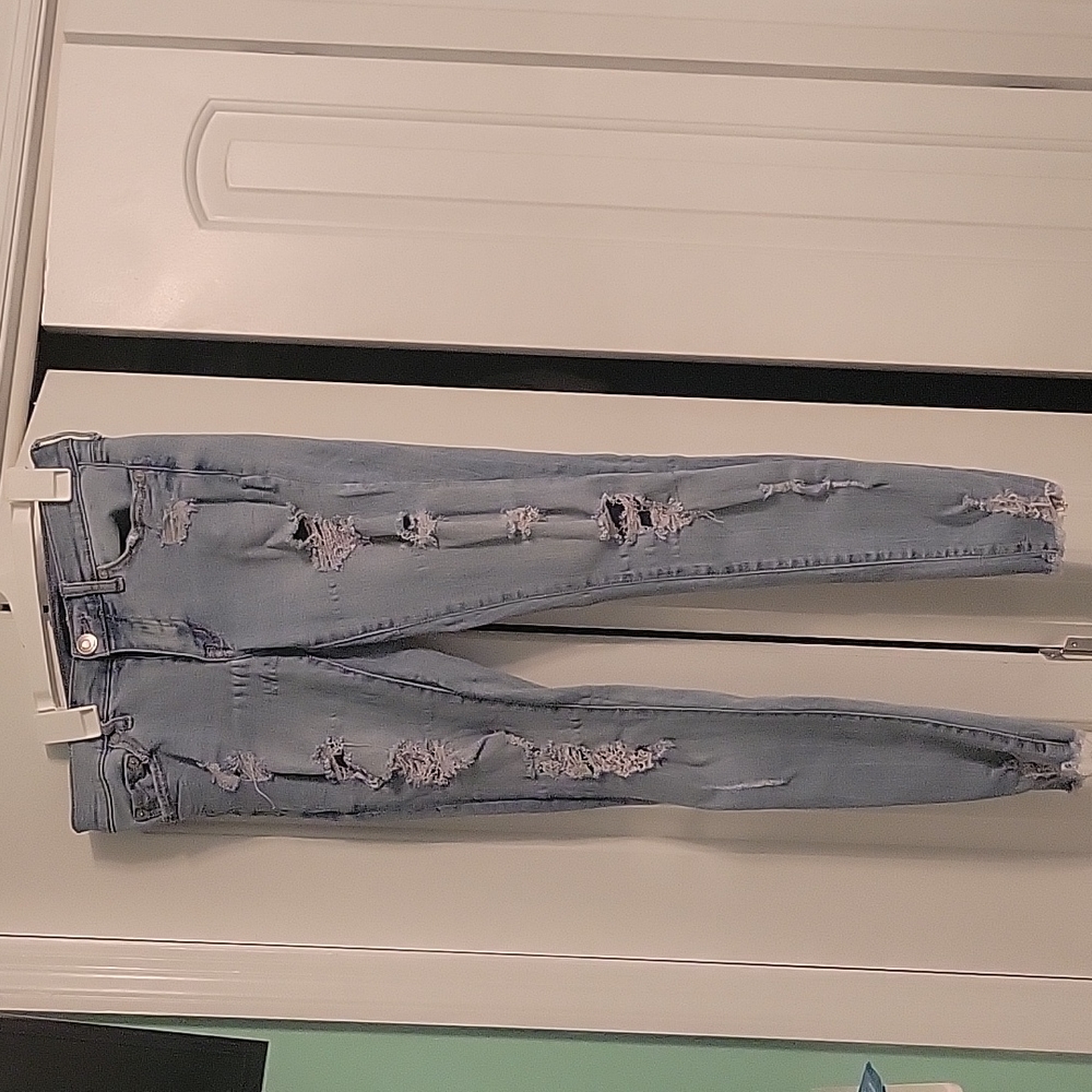 Aero Jeans Size 2 Low Rise Light wash